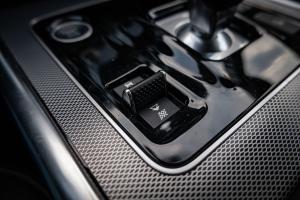 Jaguar XE P250 SE R-Dynamic 2019 года  (WW)